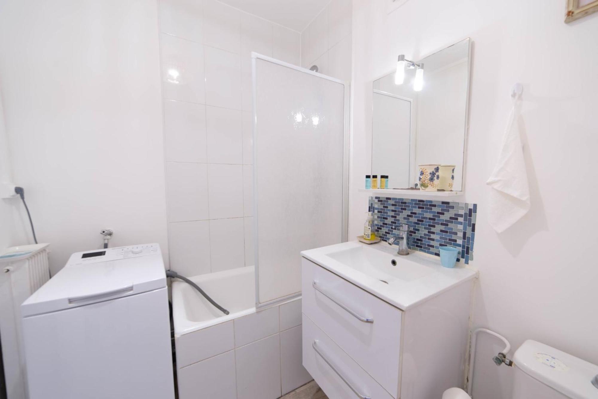Appart Hotel - Le Nid - 25Min Paris โรแมงวิลล์ ภายนอก รูปภาพ